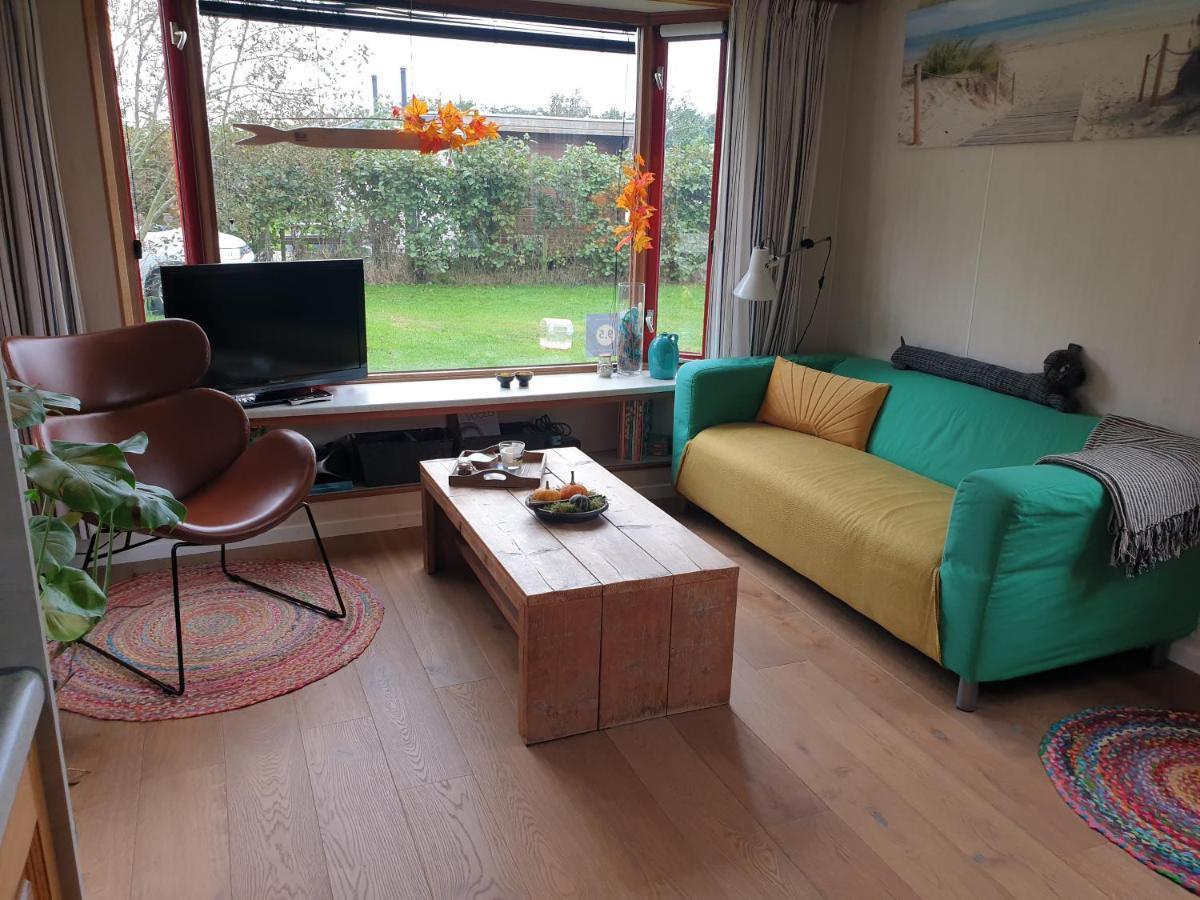 Villa Repelsteeltje Op Terschelling Formerum Esterno foto